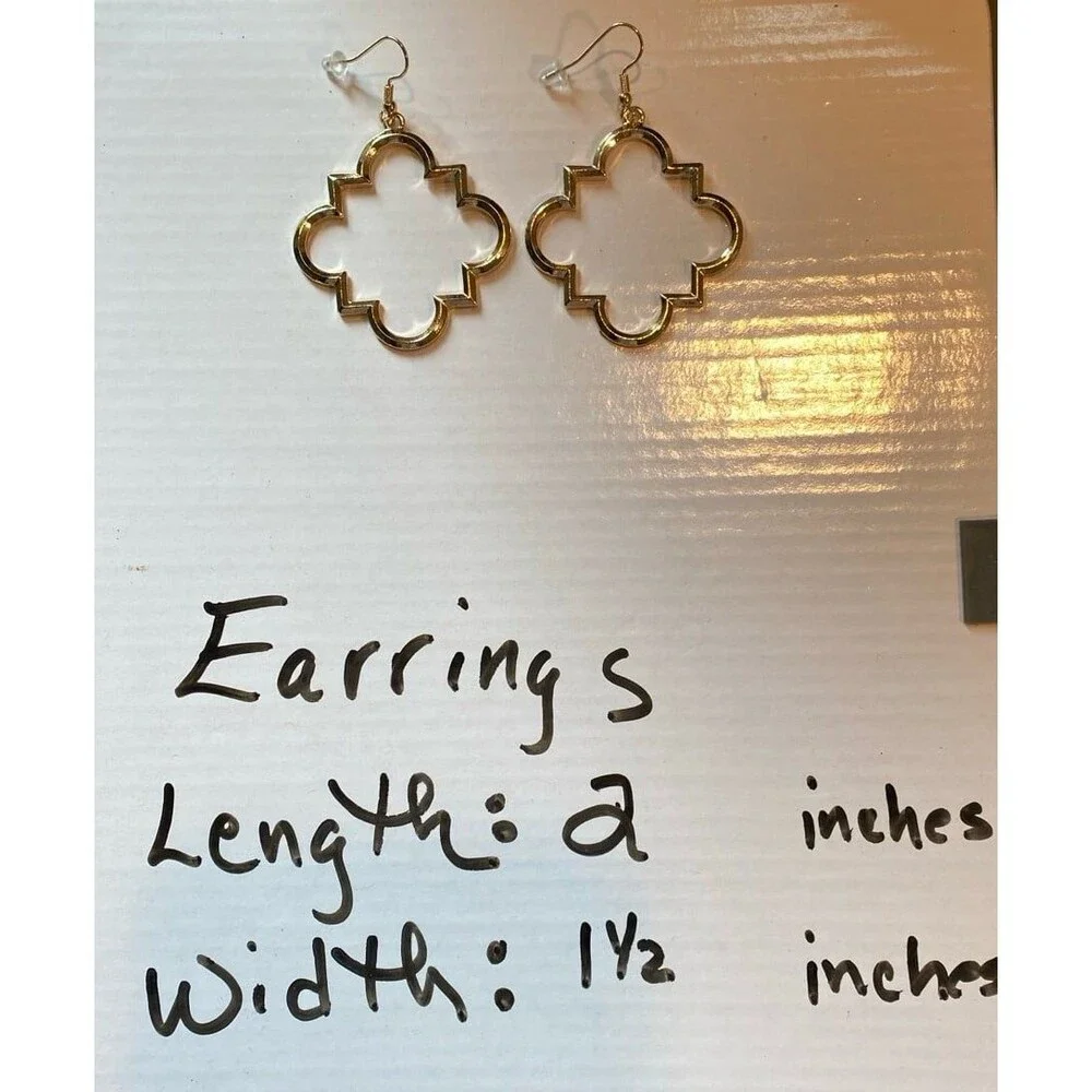 Drop Earrings Gold Tone Quatrefoil Look Open Frame Lightweight Versatile Chic‎